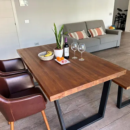 Atico Con Gran Terraza